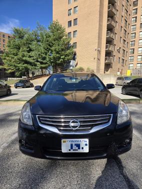 2010 Nissan Altima 3.5 SR