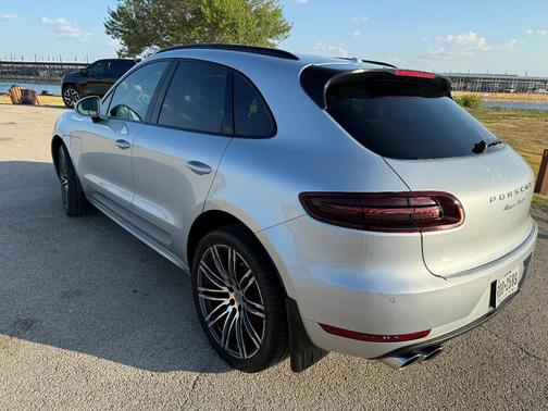 Gray 2016 Porsche Macan Macan Turbo