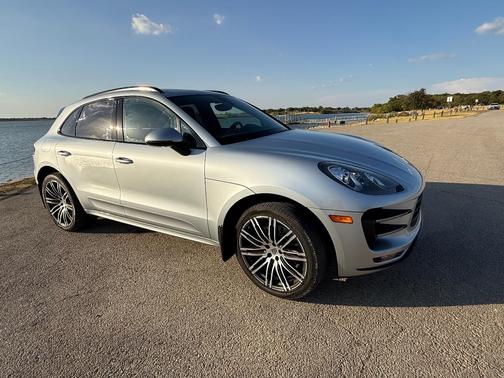 Gray 2016 Porsche Macan Macan Turbo