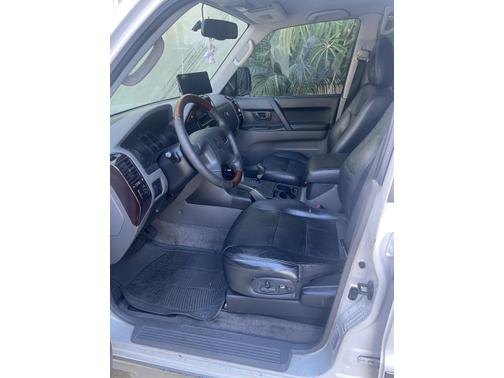 2002 Mitsubishi Montero Limited