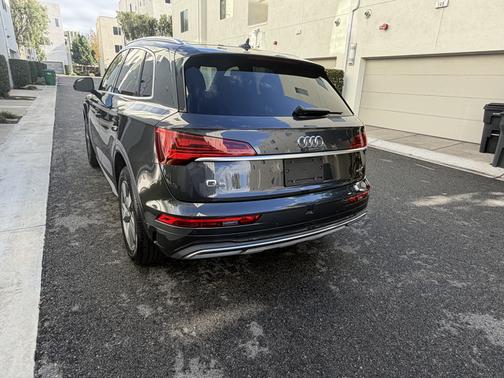 2023 Audi Q5 40 Premium