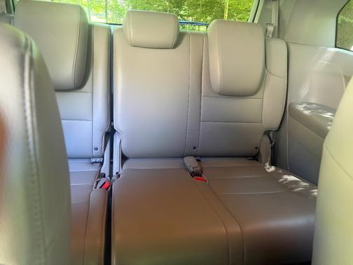 Blue 2012 Honda Odyssey EX-L
