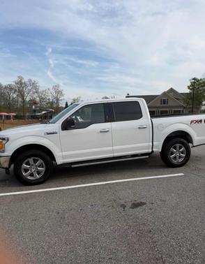 White 2019 Ford F-150 XLT