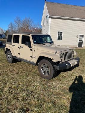 2016 Jeep Wrangler Unlimited Sahara