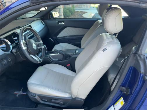 2014 Ford Mustang GT Premium