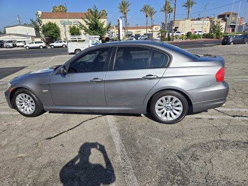 2009 BMW 328 i