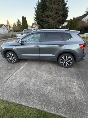 Gray 2023 Volkswagen Taos 1.5T SE