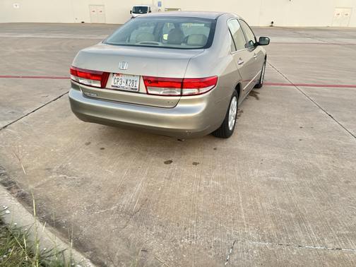 Beige 2004 Honda Accord LX