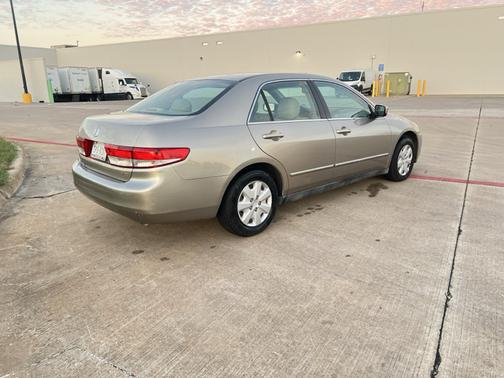 Beige 2004 Honda Accord LX