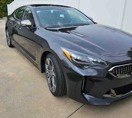 2021 Kia Stinger GT2