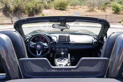 2017 FIAT 124 Spider Abarth