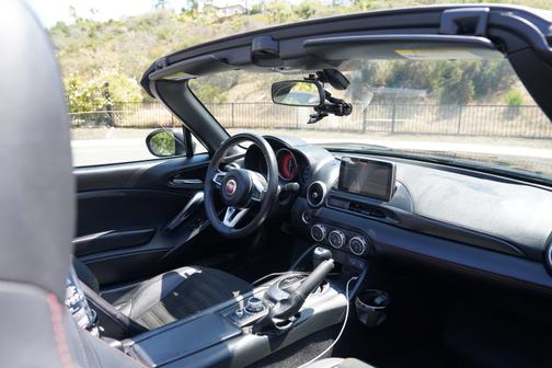 2017 FIAT 124 Spider Abarth