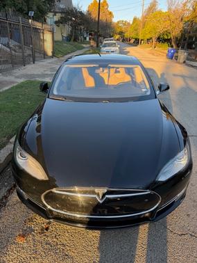 2013 Tesla Model S Performance