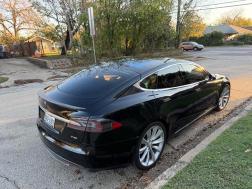 2013 Tesla Model S Performance