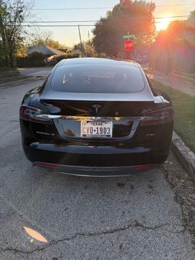 2013 Tesla Model S Performance