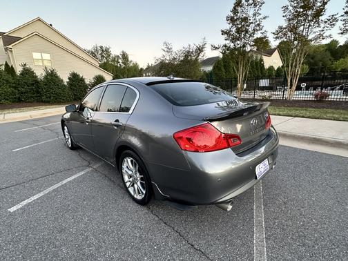 Brown 2013 INFINITI G37 x
