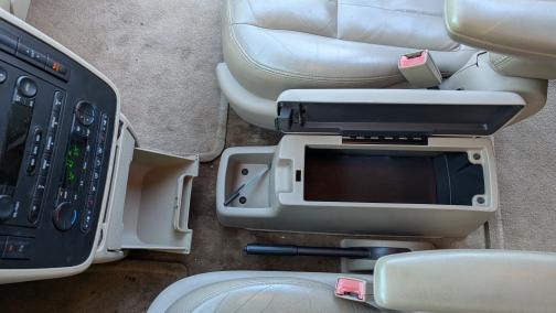 2004 Mercury Monterey Base