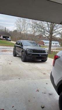 Black 2017 Jeep Grand Cherokee Trailhawk