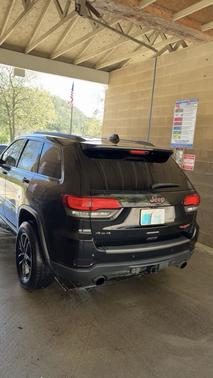 Black 2017 Jeep Grand Cherokee Trailhawk