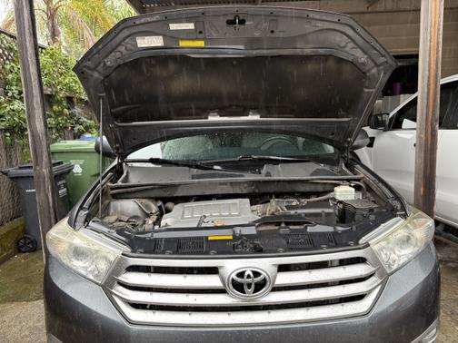 2013 Toyota Highlander Base