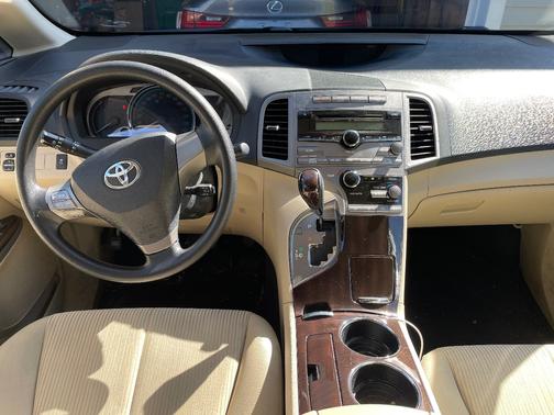 Gray 2009 Toyota Venza Base