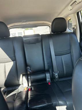White 2016 Nissan Rogue SL