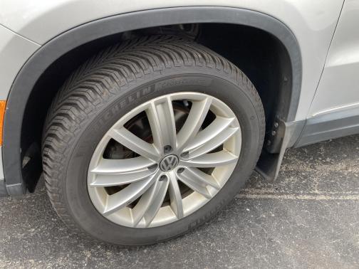 2016 Volkswagen Tiguan SE