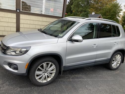 2016 Volkswagen Tiguan SE