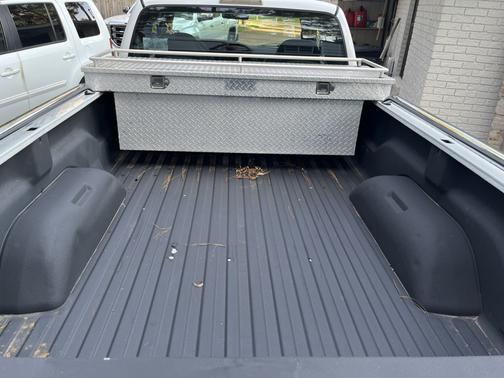 White 1999 Dodge Ram 3500 Quad Cab DRW