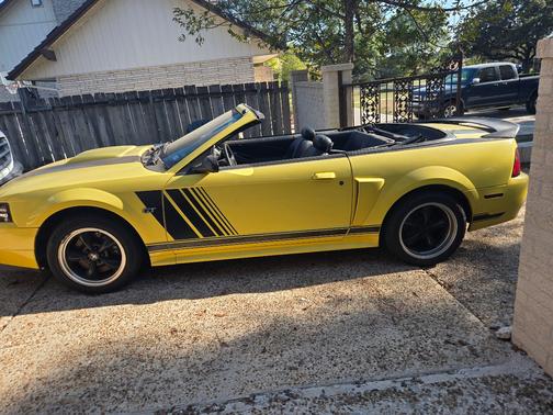 2001 Ford Mustang GT