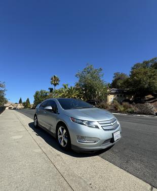 2012 Chevrolet Volt Base