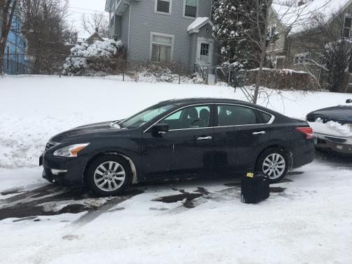 Photo 3 of 4 of 2013 Nissan Altima 2.5