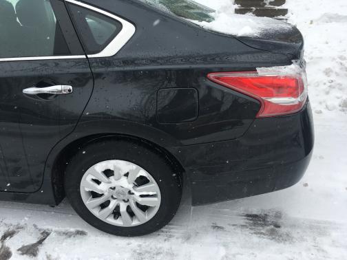Photo 4 of 4 of 2013 Nissan Altima 2.5