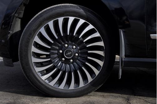 2018 Lincoln Navigator L Black Label