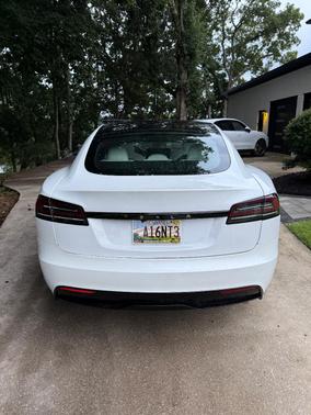 White 2024 Tesla Model S Long Range