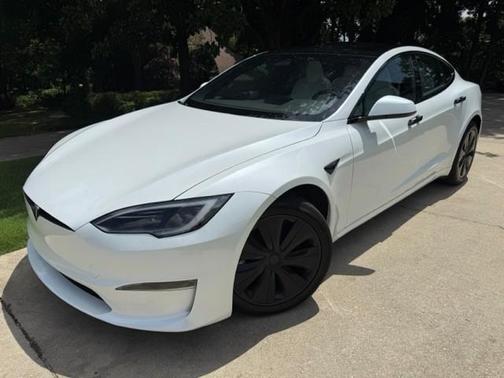 White 2024 Tesla Model S Long Range