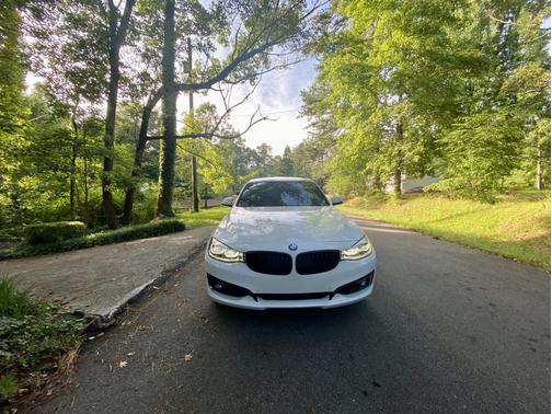 2017 BMW 330 Gran Turismo i xDrive