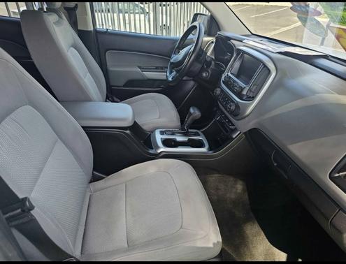 White 2016 Chevrolet Colorado LT