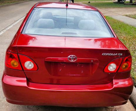 2004 Toyota Corolla LE