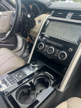 2017 Land Rover Discovery HSE