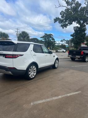 2017 Land Rover Discovery HSE