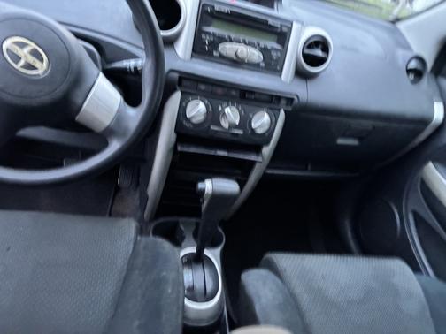 2006 Scion xA Base