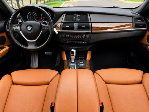White 2012 BMW X6 xDrive50i