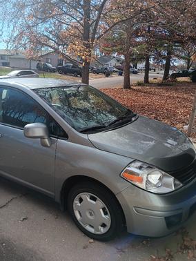 2009 Nissan Versa 1.8 S