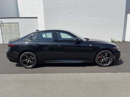 2020 Alfa Romeo Giulia Ti