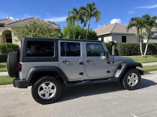 2014 Jeep Wrangler Unlimited Sport