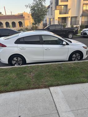 2022 Hyundai IONIQ Hybrid Blue