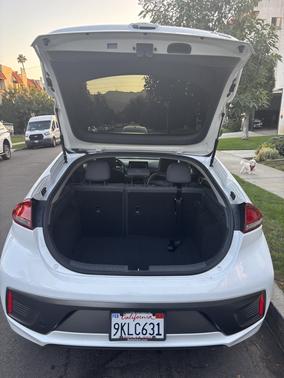 2022 Hyundai IONIQ Hybrid Blue