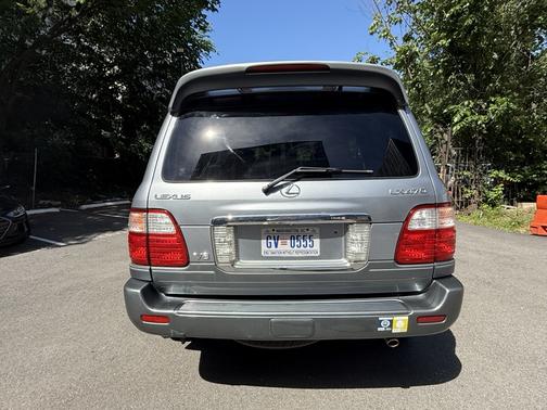 2005 Lexus LX 470 Base