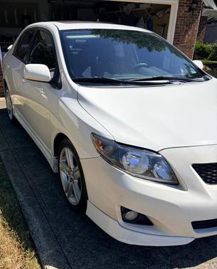 White 2009 Toyota Corolla XRS